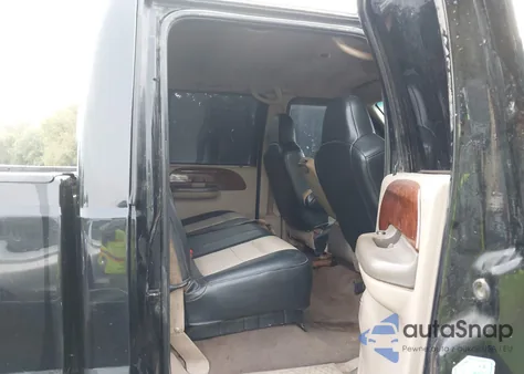 2002 Ford F350 Srw Super Duty from USA, damaged, VIN 1FTSW31F62EA45977